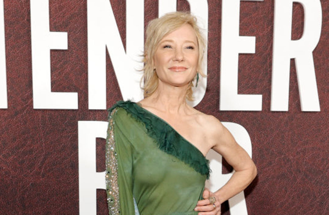 Anne Heche is 'not expected to survive,' family says in statement